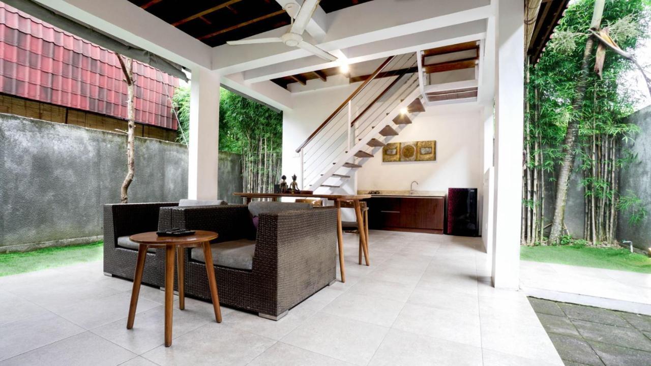 The Lumbung Wood Villa Seminyak Eksteriør bilde